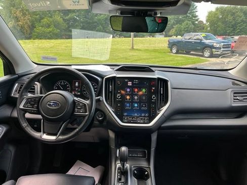 Used 2023 Subaru Ascent Limited AWD/4WD image 10