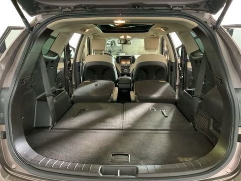 Used 2015 Hyundai Santa Fe Limited w/ Option Group 04 AWD/4WD image 32