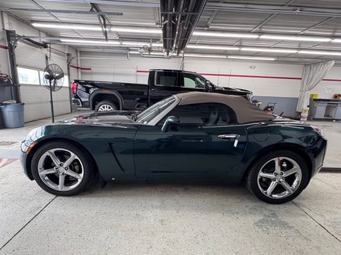 Used 2007 Saturn Sky w/ Premium Trim Pkg RWD image 24