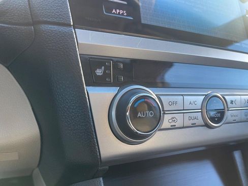 Used 2016 Subaru Outback 2.5i Limited image 33