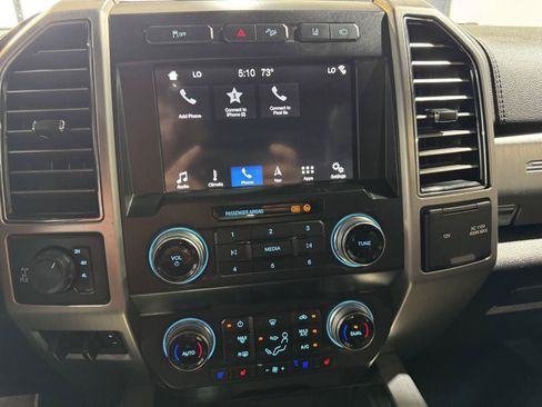 Used 2019 Ford F250 Platinum w/ Platinum Ultimate Package AWD/4WD image 28