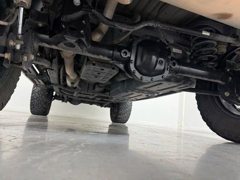 Used 2019 Jeep Wrangler Unlimited Sahara image 47