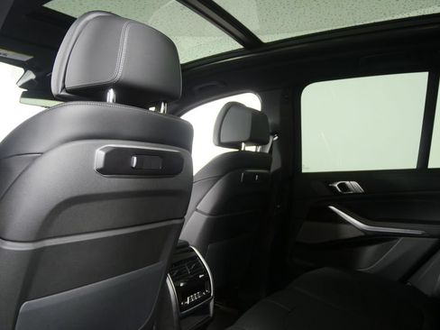 Certified 2026 BMW X5 sDrive40i RWD image 17