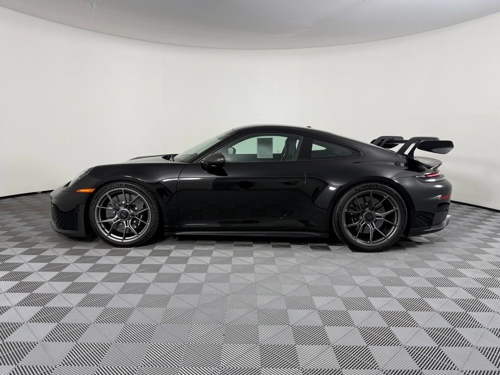 Certified 2026 Porsche 911 GT3 RWD image 2