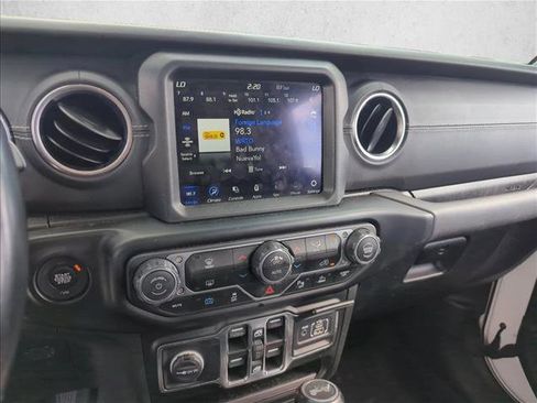 Used 2022 Jeep Wrangler Unlimited Sahara w/ Safety Group image 12