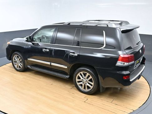 Used 2013 Lexus LX 570 4WD image 46