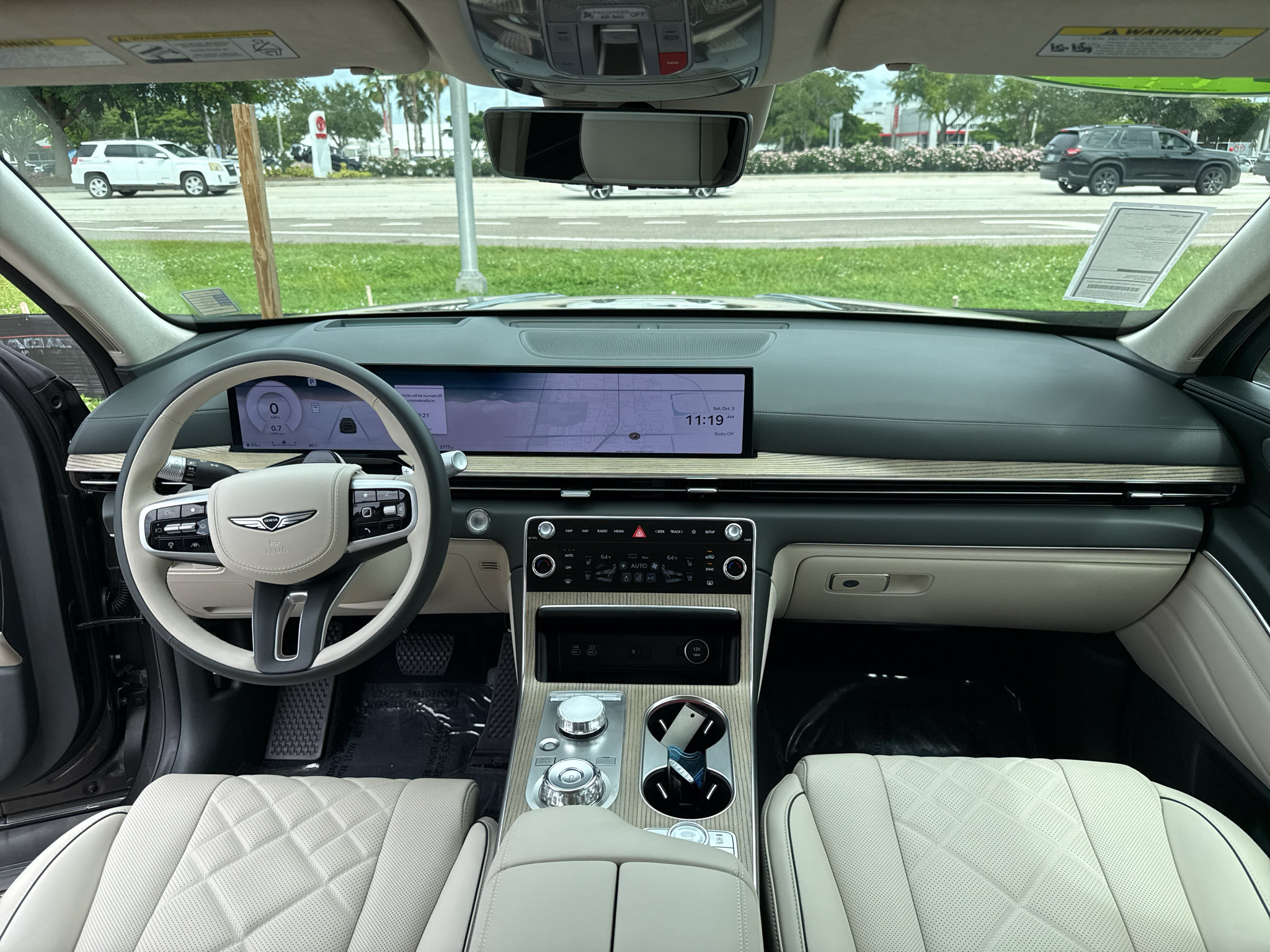 Certified 2025 Genesis GV80 3.5T Prestige AWD/4WD image 13