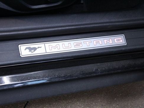 Used 2022 Ford Mustang GT Premium image 10