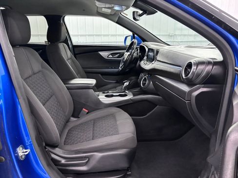 Used 2019 Chevrolet Blazer LT AWD/4WD image 32