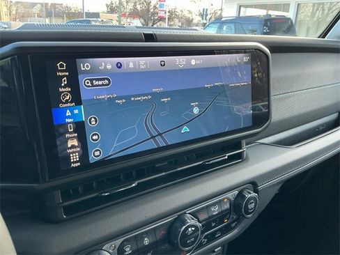 Used 2024 Jeep Wrangler Unlimited Rubicon 4xe image 22