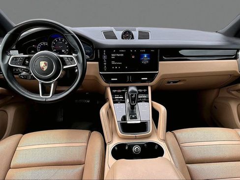 Used 2020 Porsche Cayenne AWD/4WD image 16