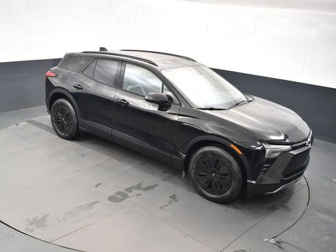 New 2026 Chevrolet Blazer EV LT image 25
