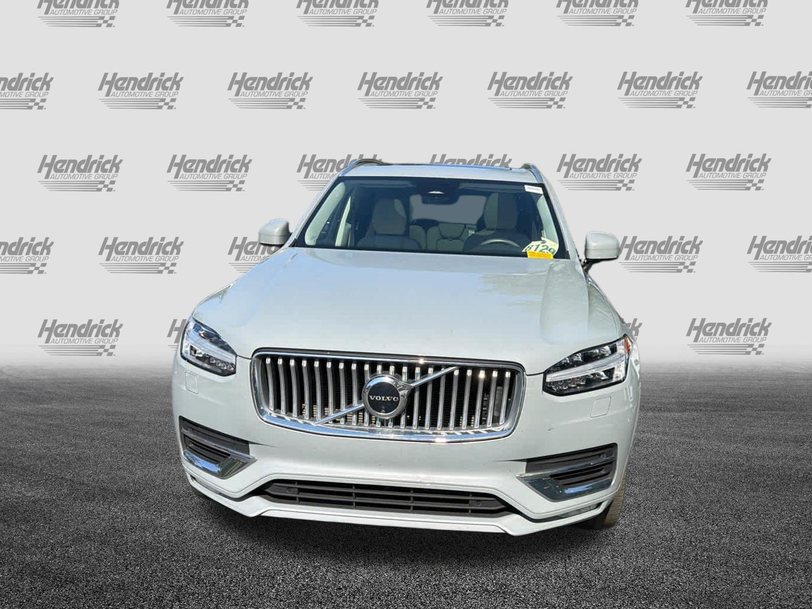 Used 2024 Volvo XC90 B5 Plus w/ Protection Package AWD/4WD image 6