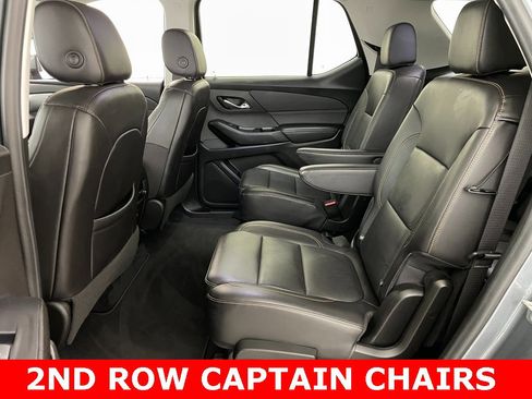 Used 2021 Chevrolet Traverse LT image 10