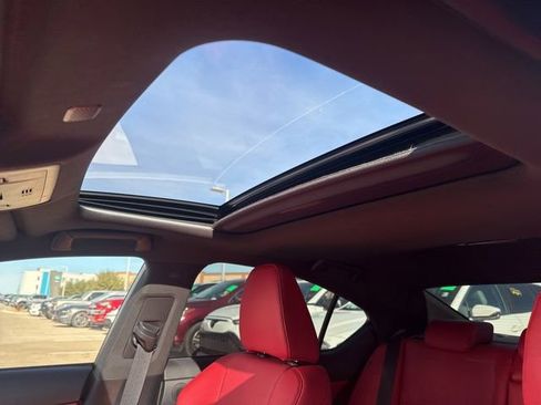 Used 2024 Lexus IS 500 image 11