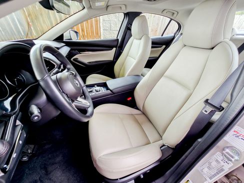 Used 2025 MAZDA MAZDA3 s image 25