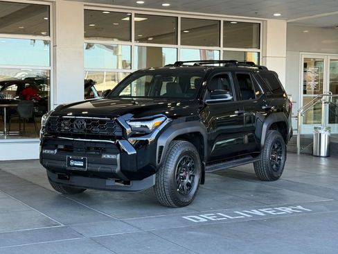 New 2026 Toyota 4Runner TRD Off-Road image 2