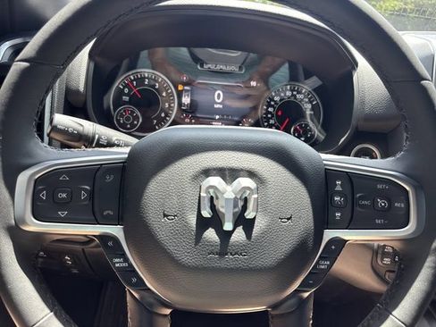 Used 2025 RAM 1500 Big Horn AWD/4WD image 24