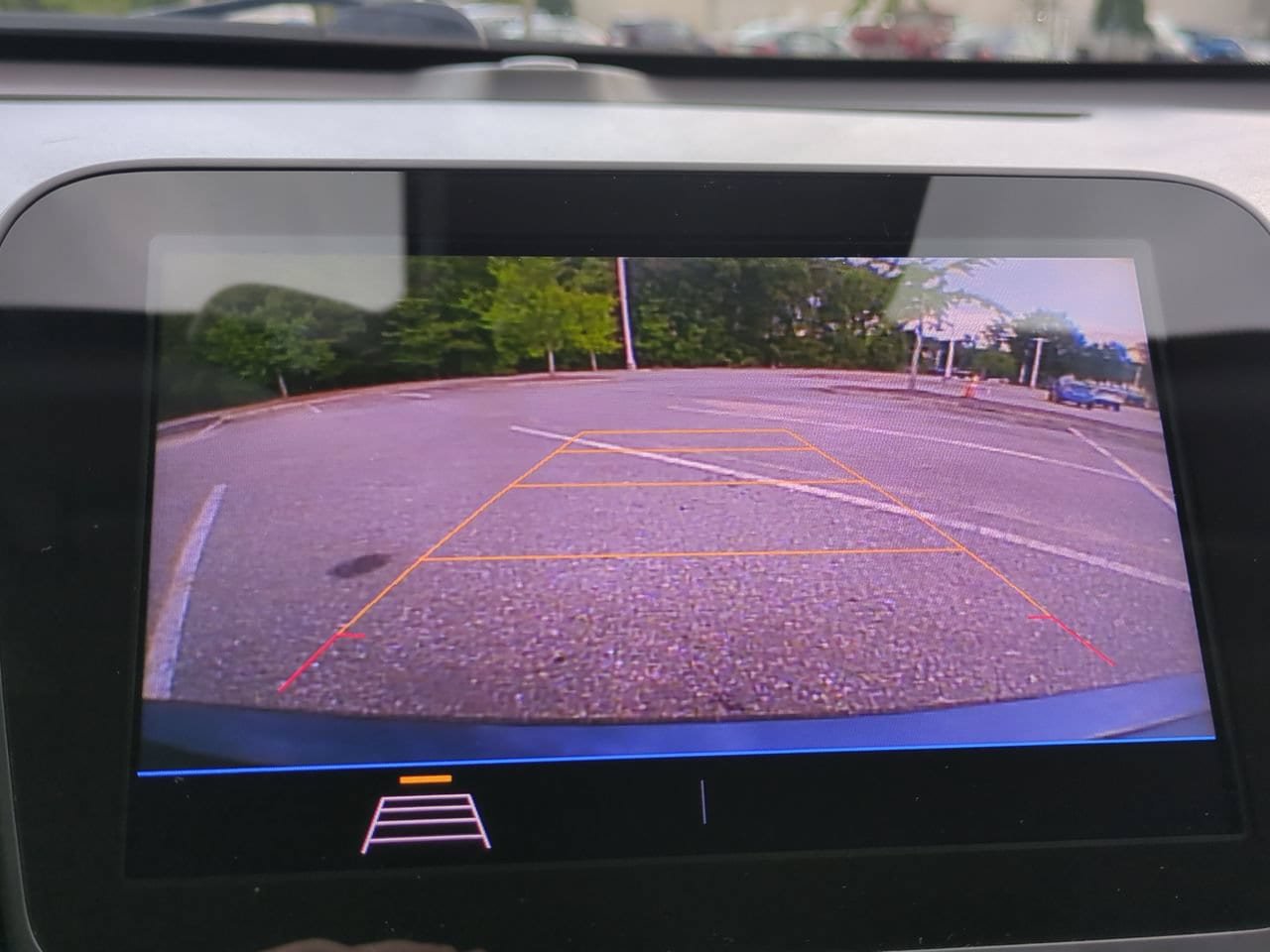 Used 2019 Chevrolet Malibu LT w/ Driver Confidence Package II FWD image 19