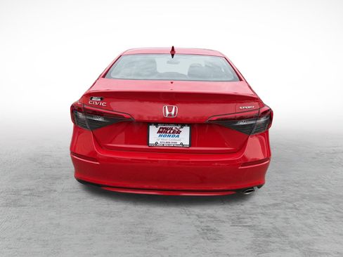 Used 2023 Honda Civic Sport image 5