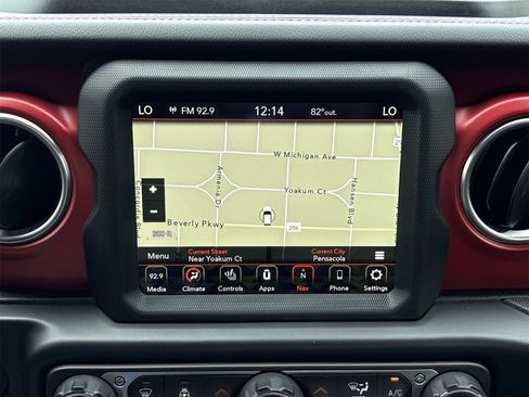 Used 2023 Jeep Gladiator Rubicon w/ LED Lighting Group image 21