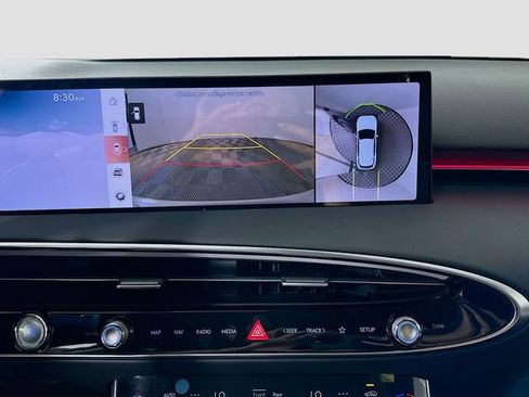 New 2026 Genesis GV70 2.5T Advanced AWD/4WD image 13