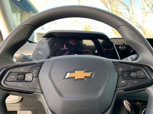 Used 2025 Chevrolet TrailBlazer LT image 25