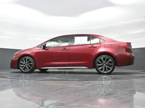 Used 2022 Toyota Corolla SE w/ Carpet Mat Package (TMS) FWD image 27