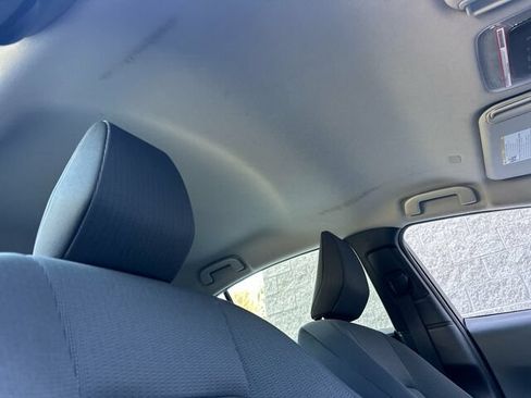Used 2024 Toyota Prius LE FWD image 19