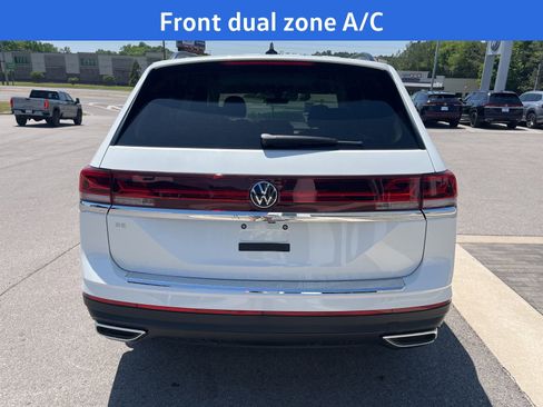 New 2026 Volkswagen Atlas SE FWD image 4