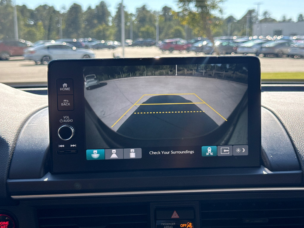Certified 2025 Honda Pilot Touring image 27