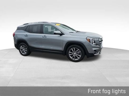 Used 2024 GMC Terrain SLT FWD image 31