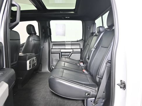 Used 2019 Ford F150 Lariat AWD/4WD image 18