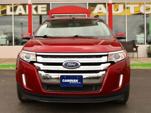 Used 2013 Ford Edge Limited w/ Driver Entry Pkg FWD image 2