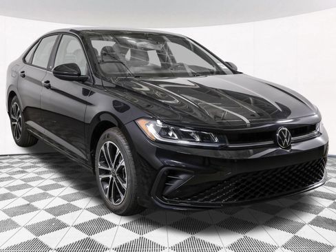 Used 2026 Volkswagen Jetta Sport FWD image 10