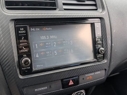 Used 2018 Mitsubishi Outlander Sport ES image 21