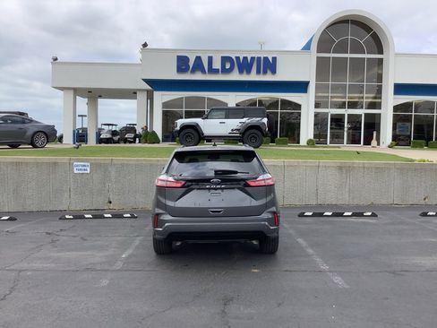 Used 2024 Ford Edge ST-Line AWD/4WD image 6