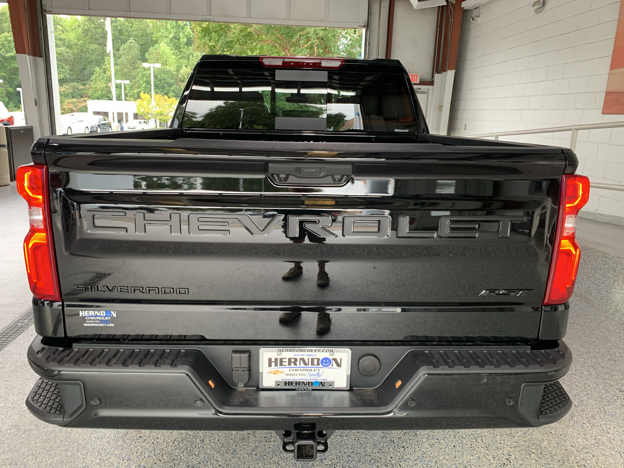 New 2026 Chevrolet Silverado 1500 RST w/ Safety Package AWD/4WD image 9