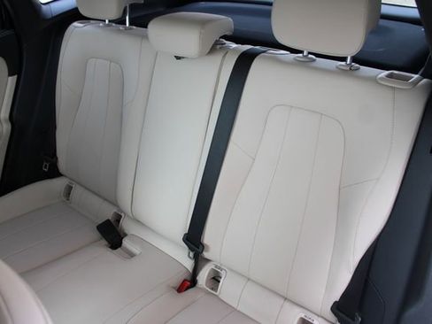 Used 2021 Mercedes-Benz GLA 250 4MATIC image 21