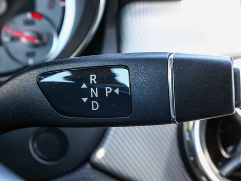 Used 2016 Mercedes-Benz GLA 250 4MATIC image 24