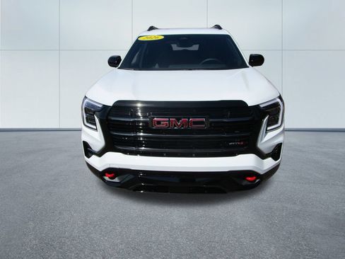New 2026 GMC Terrain AT4 w/ Technology Package II AWD/4WD image 5