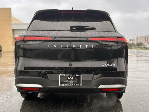 New 2026 INFINITI QX60 Luxe image 6