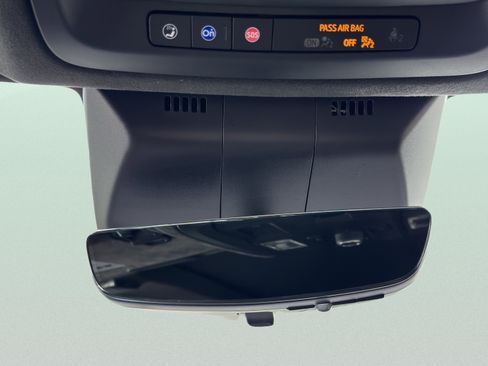 Used 2022 Cadillac Escalade ESV Premium Luxury Platinum w/ Heavy-Duty Trailer Package image 79