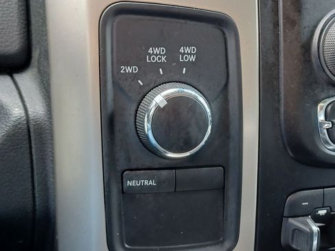 Used 2015 RAM 2500 Big Horn AWD/4WD image 21