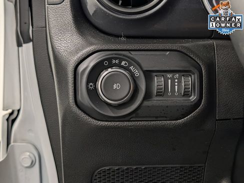 Used 2022 Jeep Wrangler Unlimited Sport AWD/4WD image 24