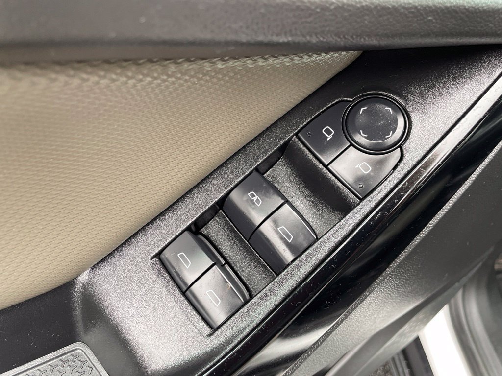 Used 2025 Chevrolet Equinox LT w/ Convenience Package II AWD/4WD image 19