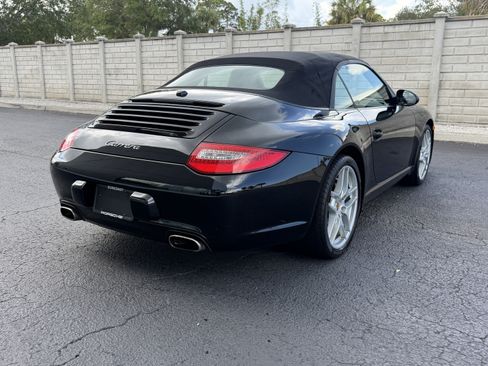 Used 2009 Porsche 911 Carrera RWD image 6