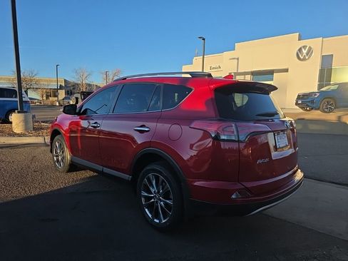Used 2017 Toyota RAV4 Limited image 3