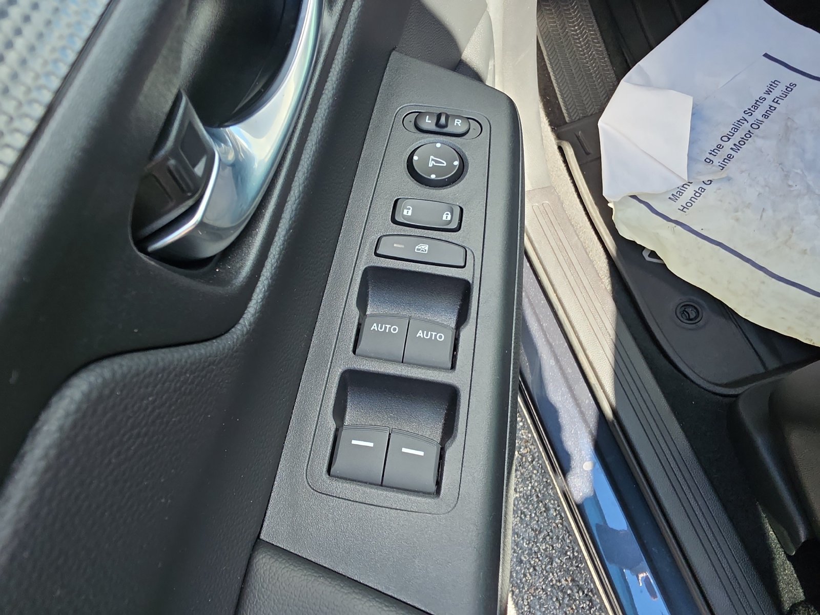 Certified 2026 Honda CR-V EX image 14