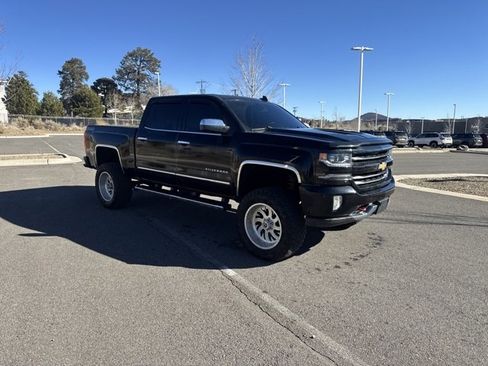 Used 2017 Chevrolet Silverado 1500 LTZ Z71 image 3